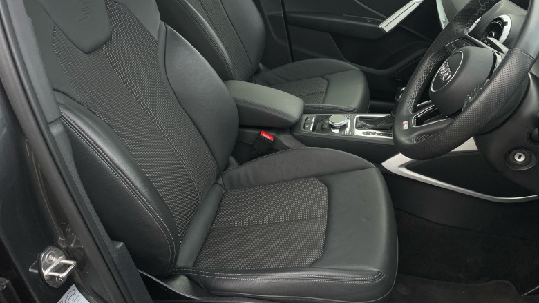 Audi Q2 35 TFSI S Line 5dr S Tronic Petrol Estate